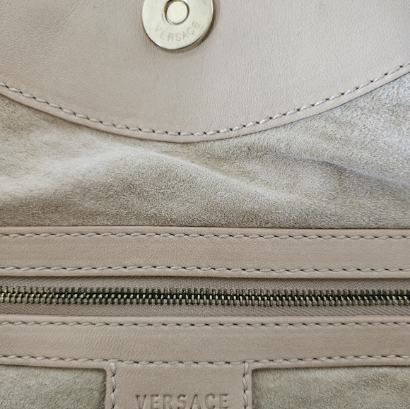 Versace pink mink and leather purse - Picture 9 of 13